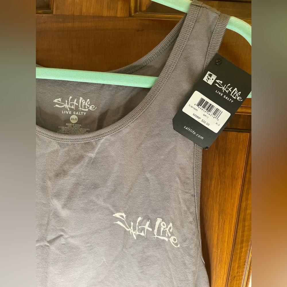 Salt Life Tank - Picture 5 of 6